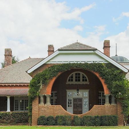 Petersons Armidale Winery And Guesthouse Екстер'єр фото