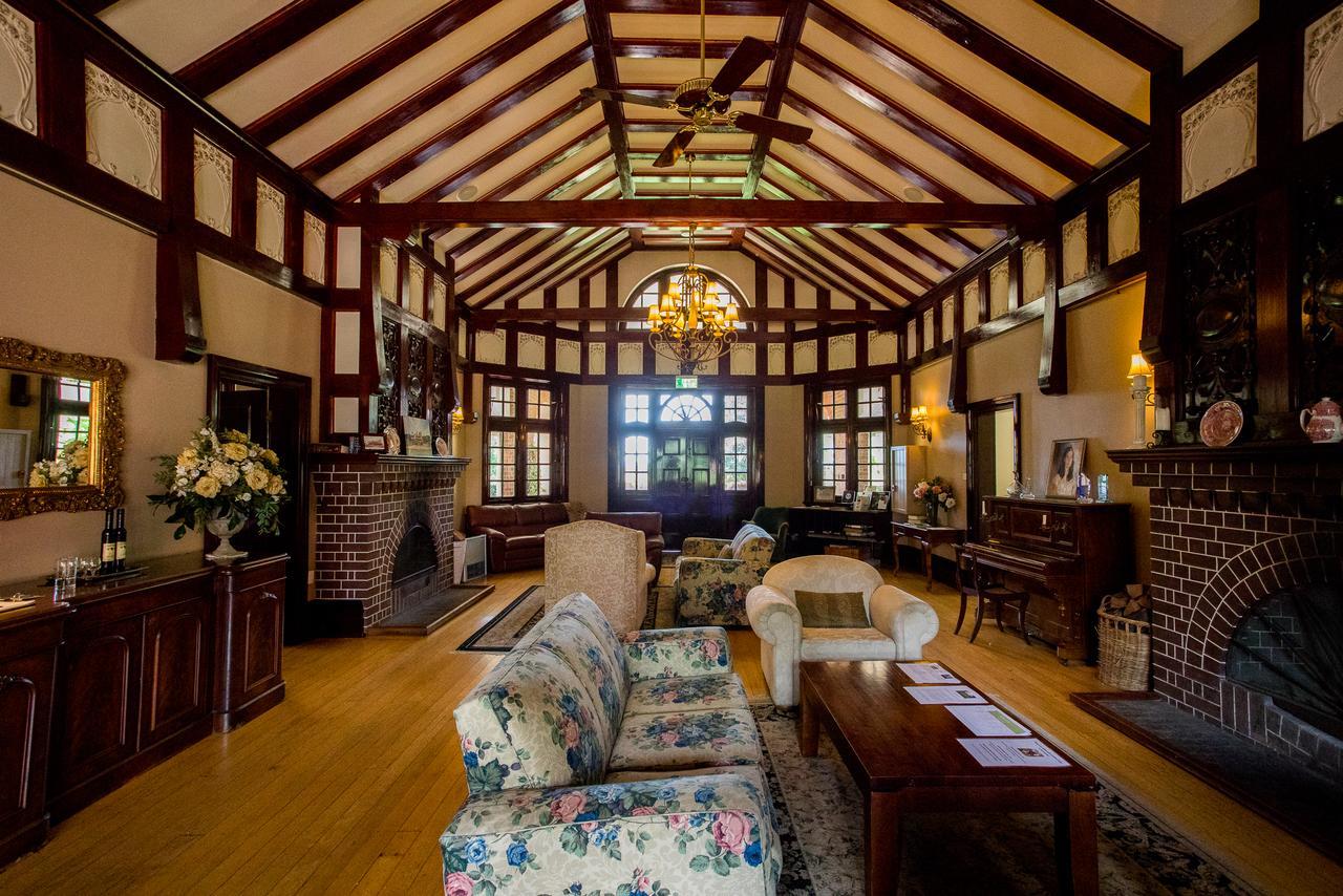 Petersons Armidale Winery And Guesthouse Екстер'єр фото